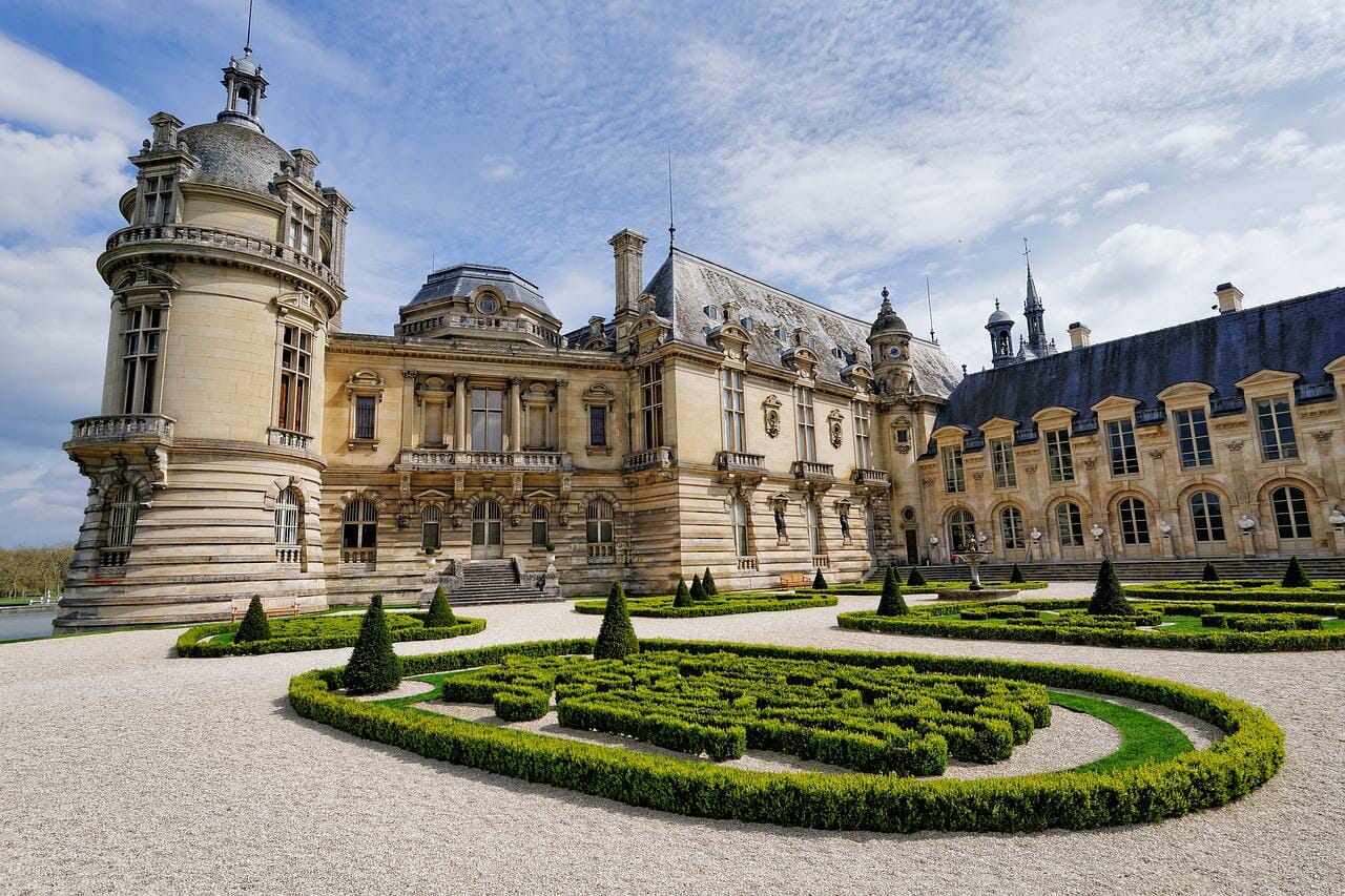 Chateau de Fontainebleau - Castles, Palaces and Fortresses