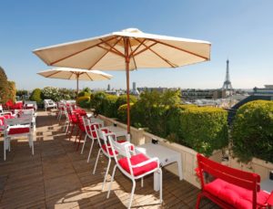 terrasse hotel raphael paris